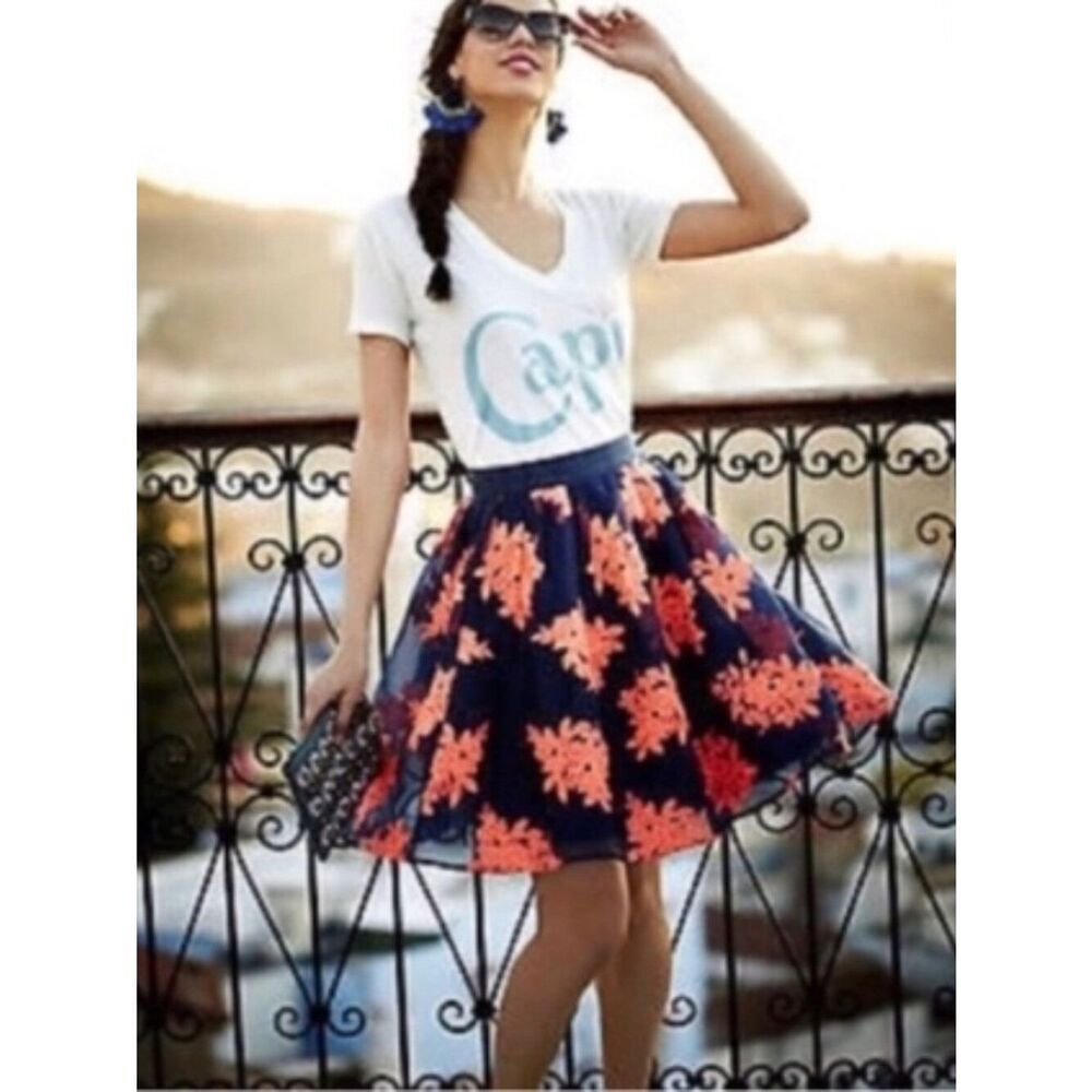Like New! Anthropologie Maeve Pomme Blossom Skirt Embroidered Floral 4 - Picture 3 of 16
